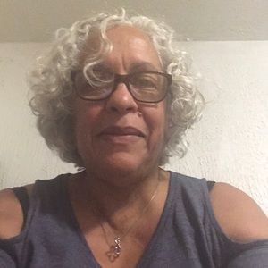 Meet your Posher, Pamela